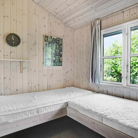 Cozy In A Quiet Area Close To The Feriehus *