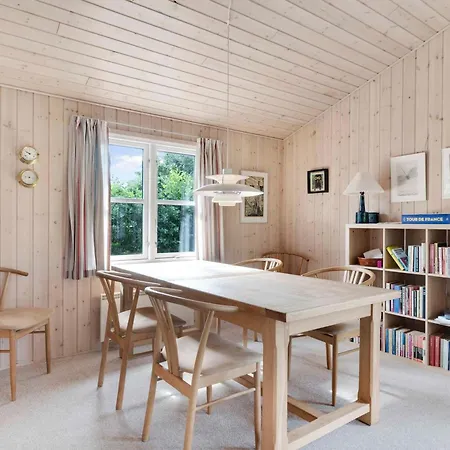 Cozy In A Quiet Area Close To The * Dannemare